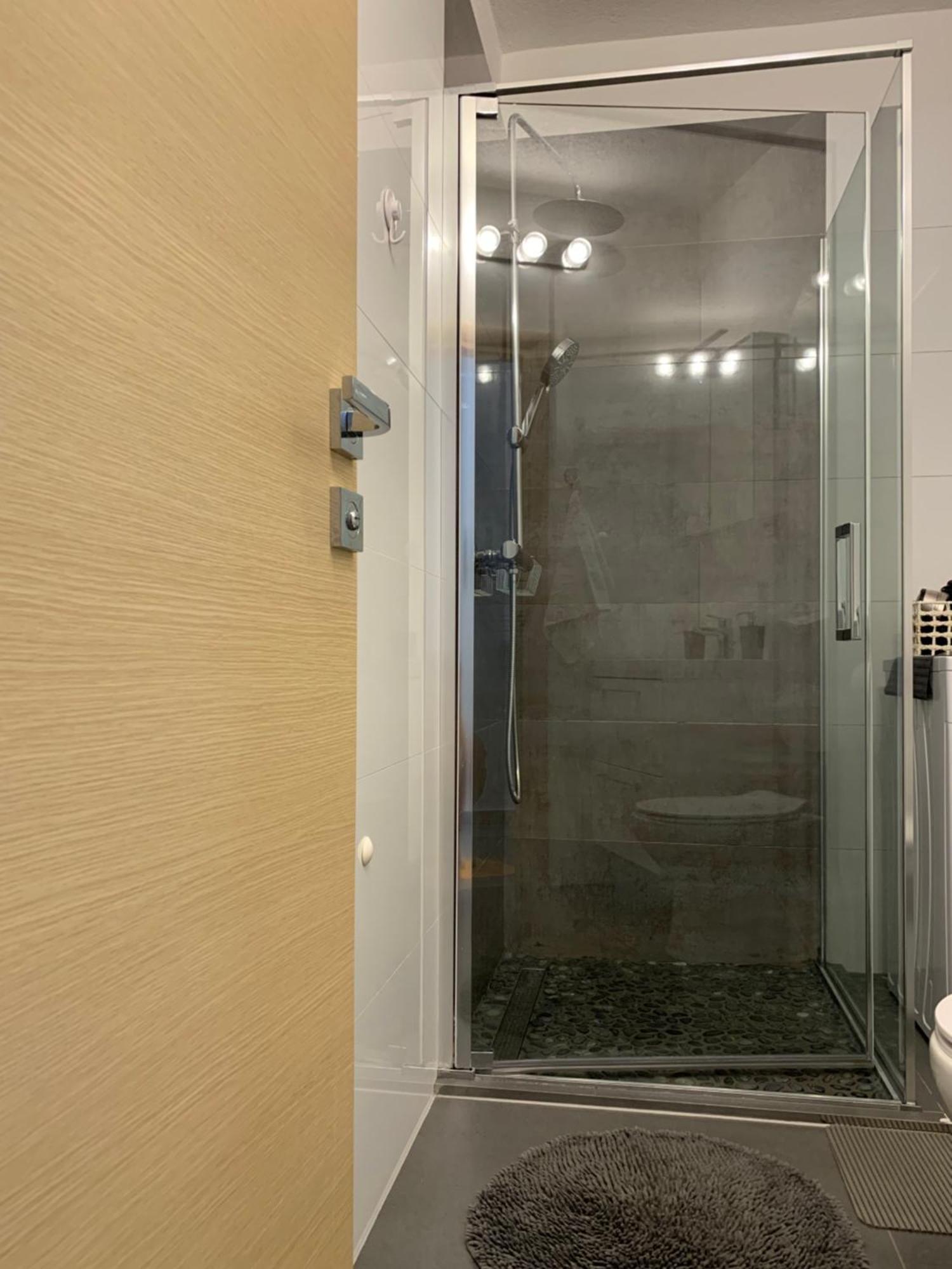 Mm Split Apartment - 5 Min By Car To The Beach & City Center - Free Public Parking 外观 照片